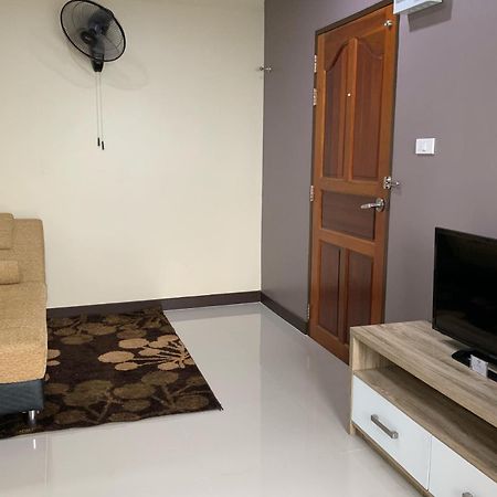 Isayarada Apartment Таланг Екстер'єр фото
